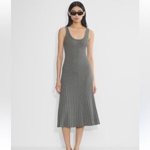 Aritzia Babaton Expression Dress in Gray NWT size large